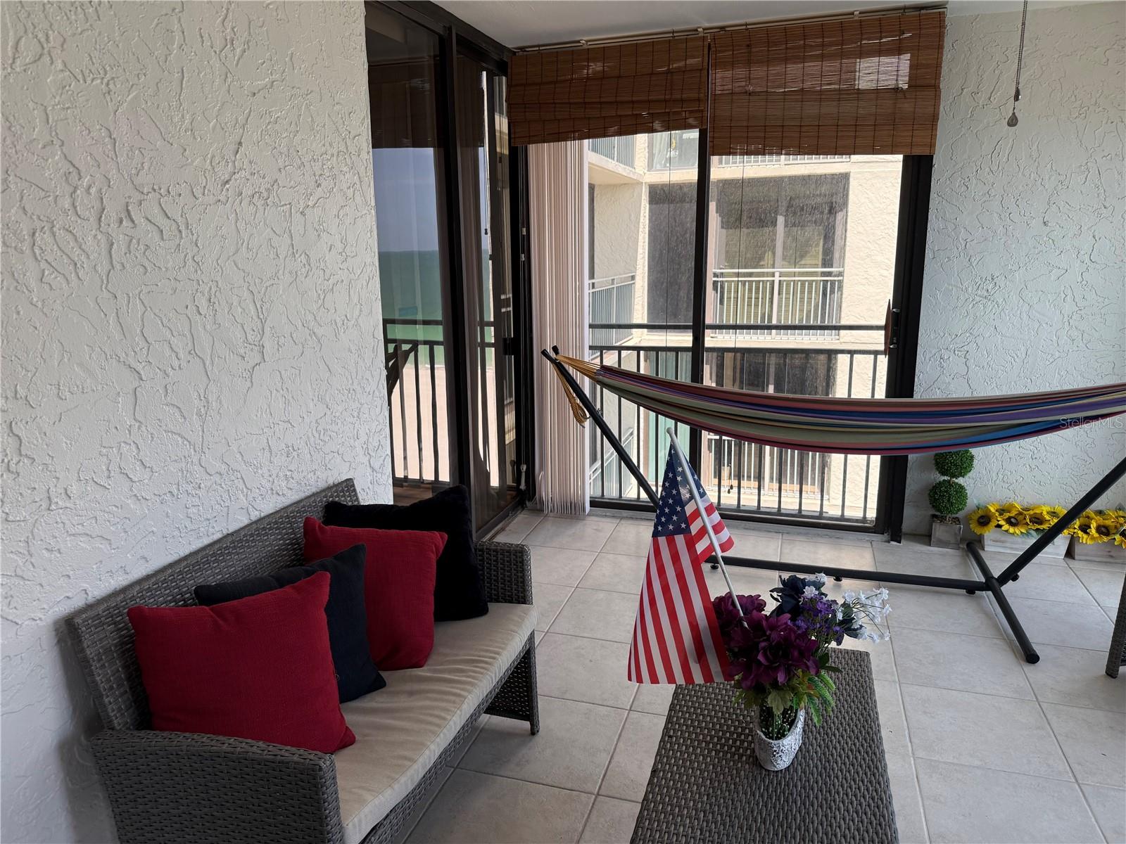 Image 13 of 41 For 1380 Gulf Boulevard 806