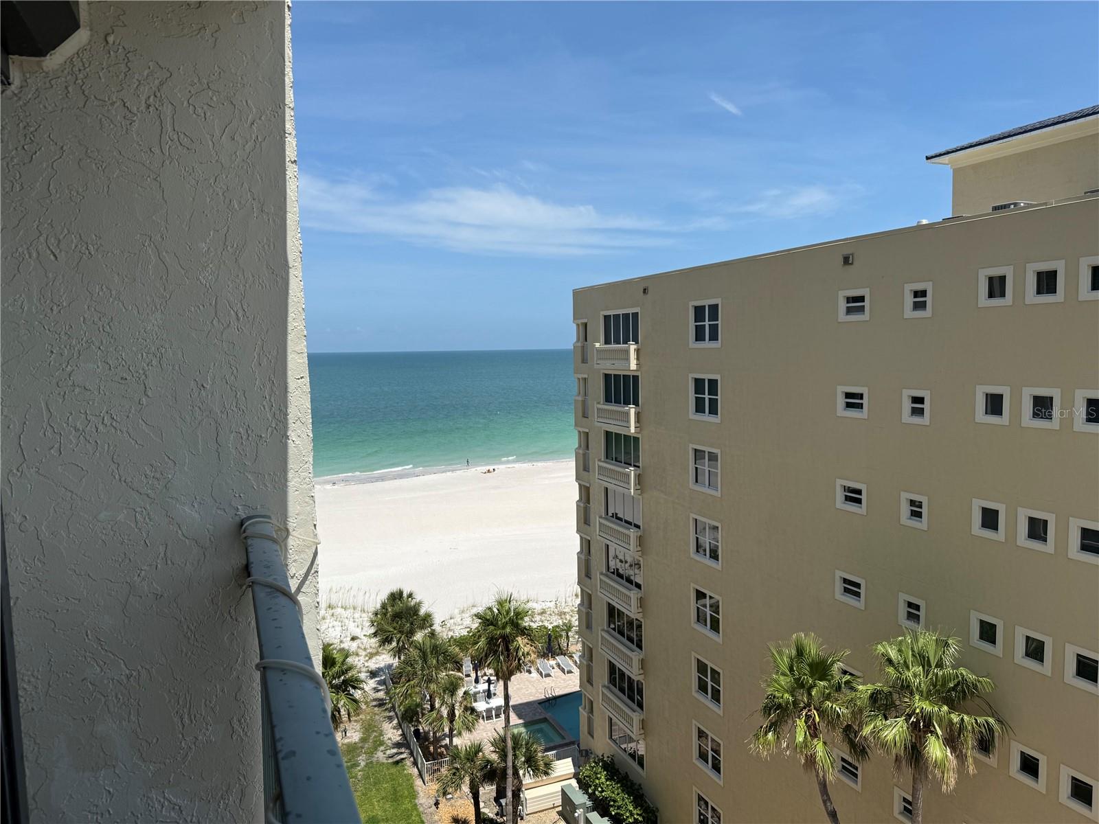 Image 25 of 41 For 1380 Gulf Boulevard 806
