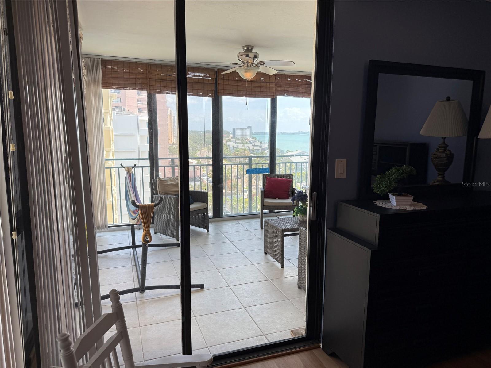 Image 28 of 41 For 1380 Gulf Boulevard 806
