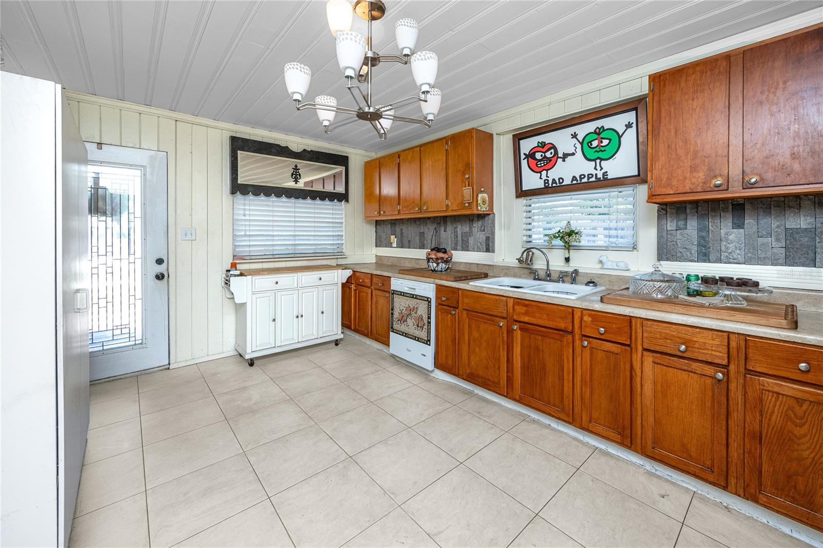 Image 13 of 45 For 1683 Pine Street