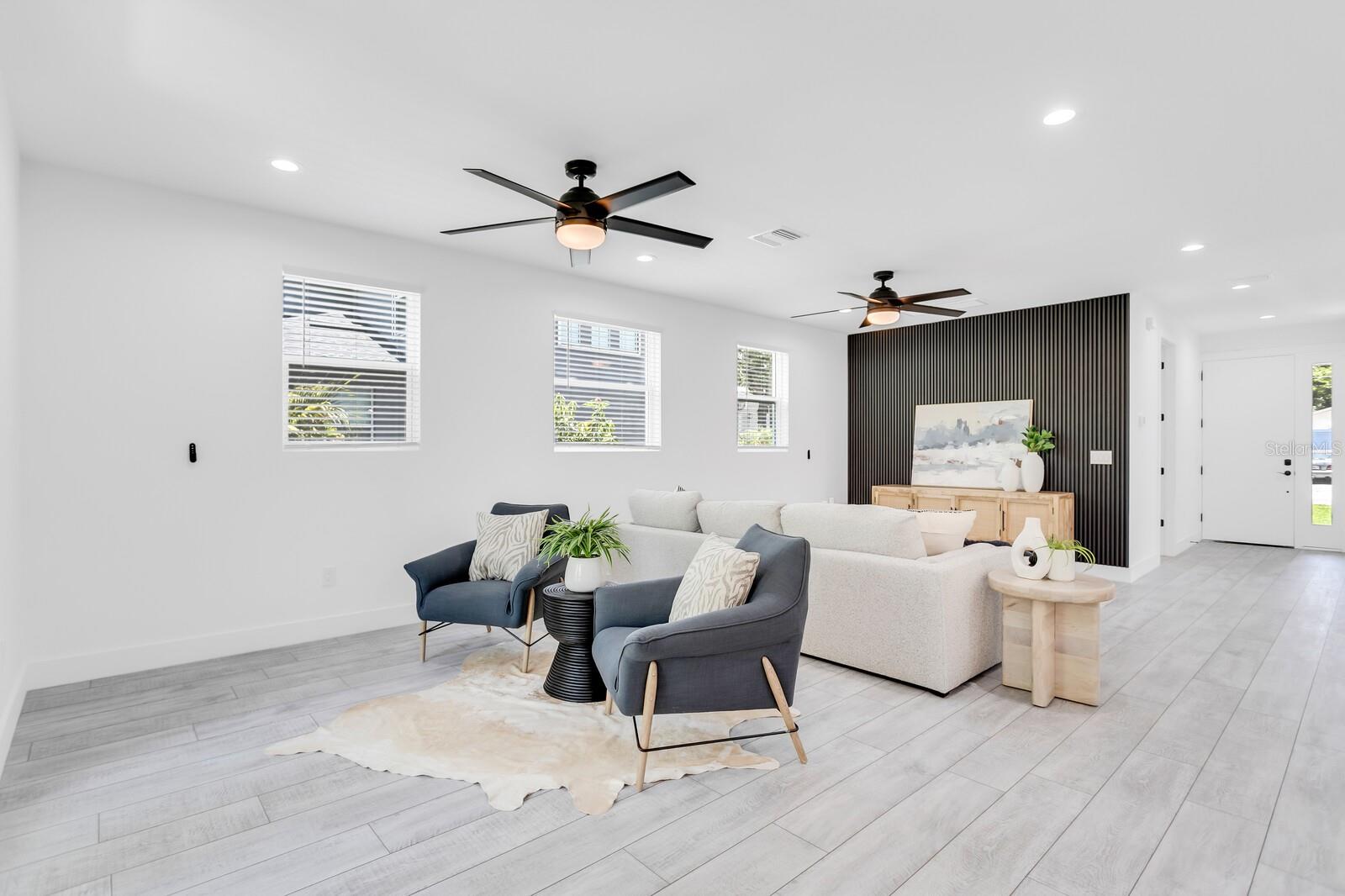 Listing photo id 9 for 3616 Anderson Avenue
