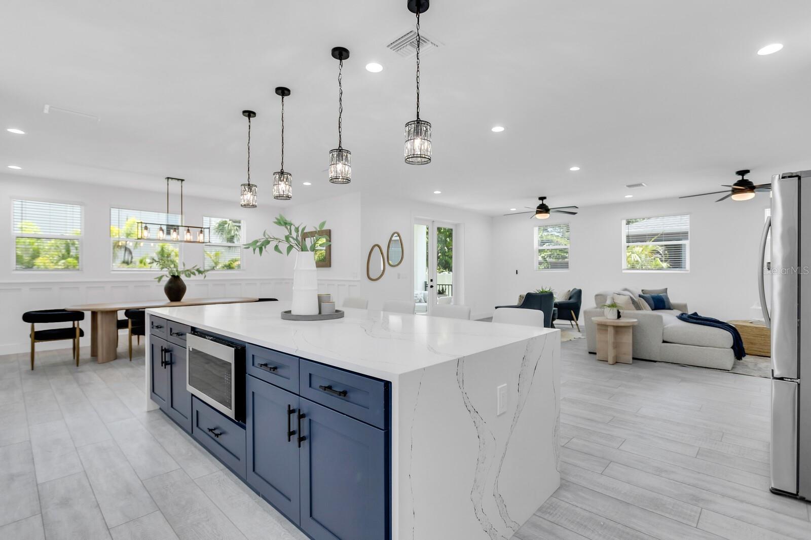 Listing photo id 17 for 3616 Anderson Avenue