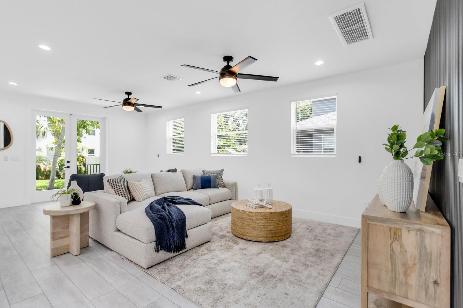 Listing photo id 6 for 3616 Anderson Avenue