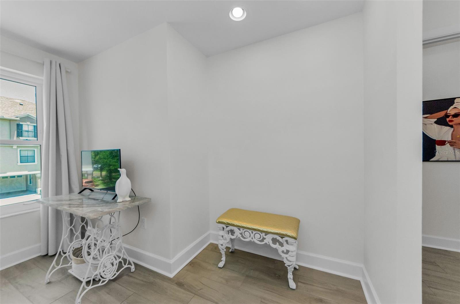 Image 21 of 43 For 2700 Bayshore Boulevard 5210