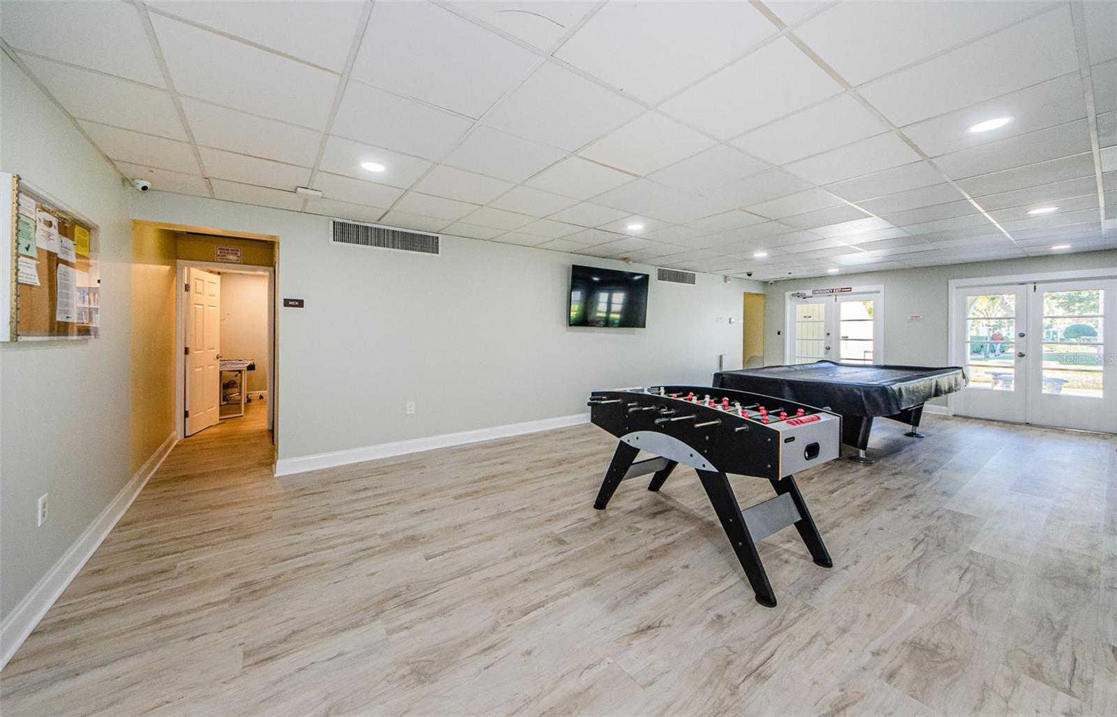 Image 29 of 43 For 2700 Bayshore Boulevard 5210