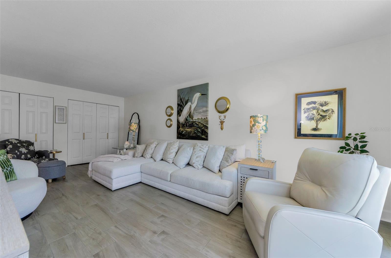 Image 8 of 43 For 2700 Bayshore Boulevard 5210