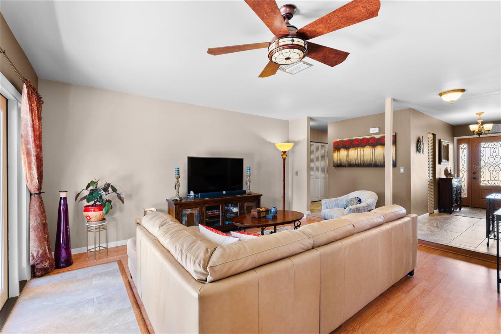 Image 7 of 85 For 8315 W Elm St