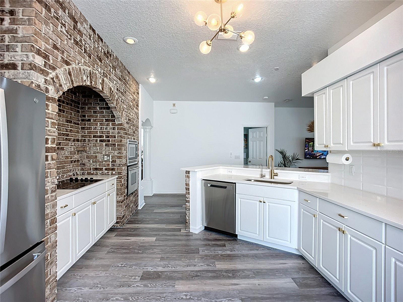 Image 11 of 52 For 6706 Thackston Drive