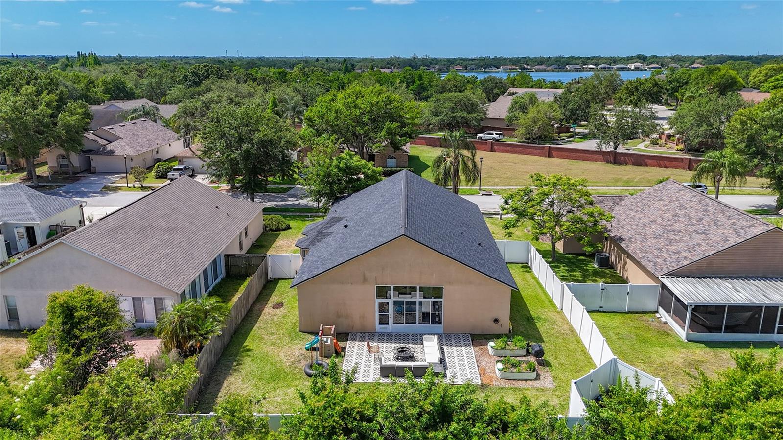 Image 33 of 52 For 6706 Thackston Drive