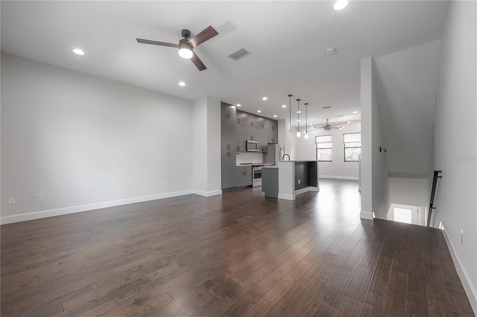 Image 12 of 61 For 1330 Gray Street 1