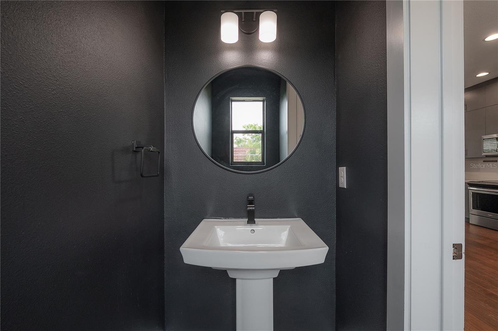 Image 23 of 61 For 1330 Gray Street 1