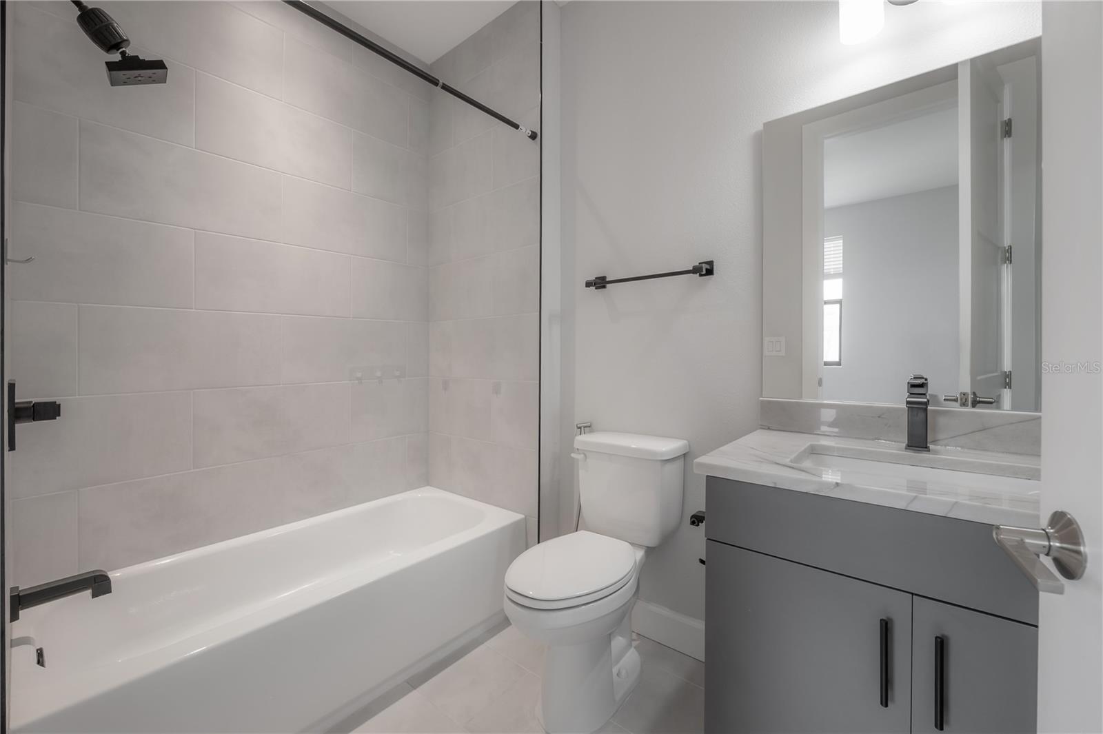 Image 36 of 61 For 1330 Gray Street 1