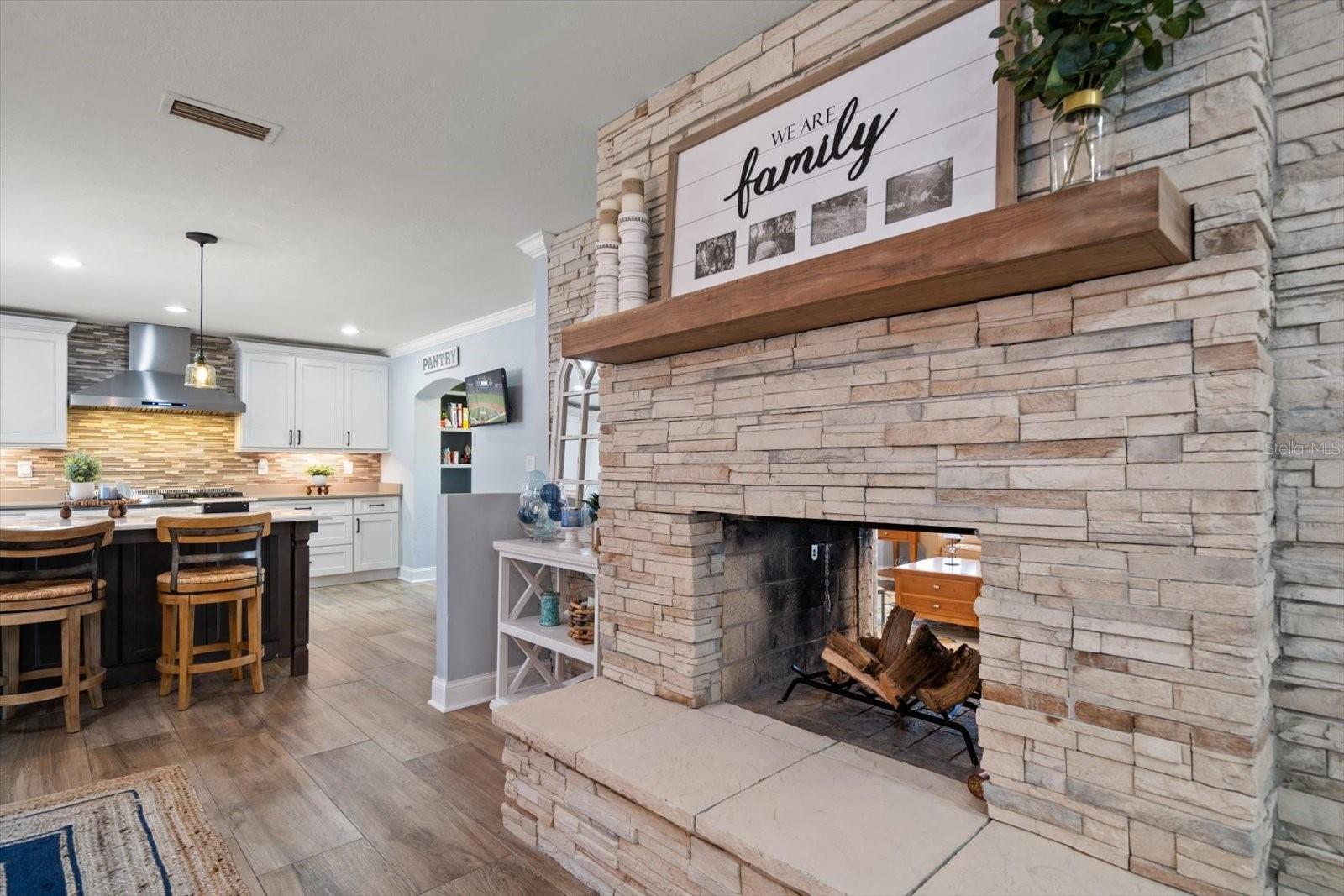 Listing photo id 18 for 10875 131st Street