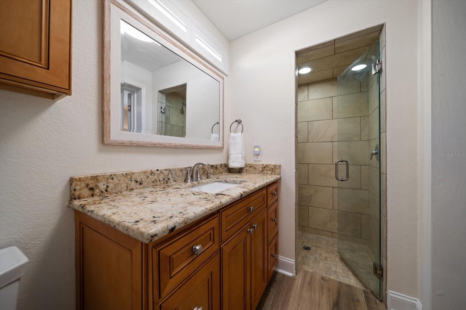 Listing photo id 39 for 10875 131st Street