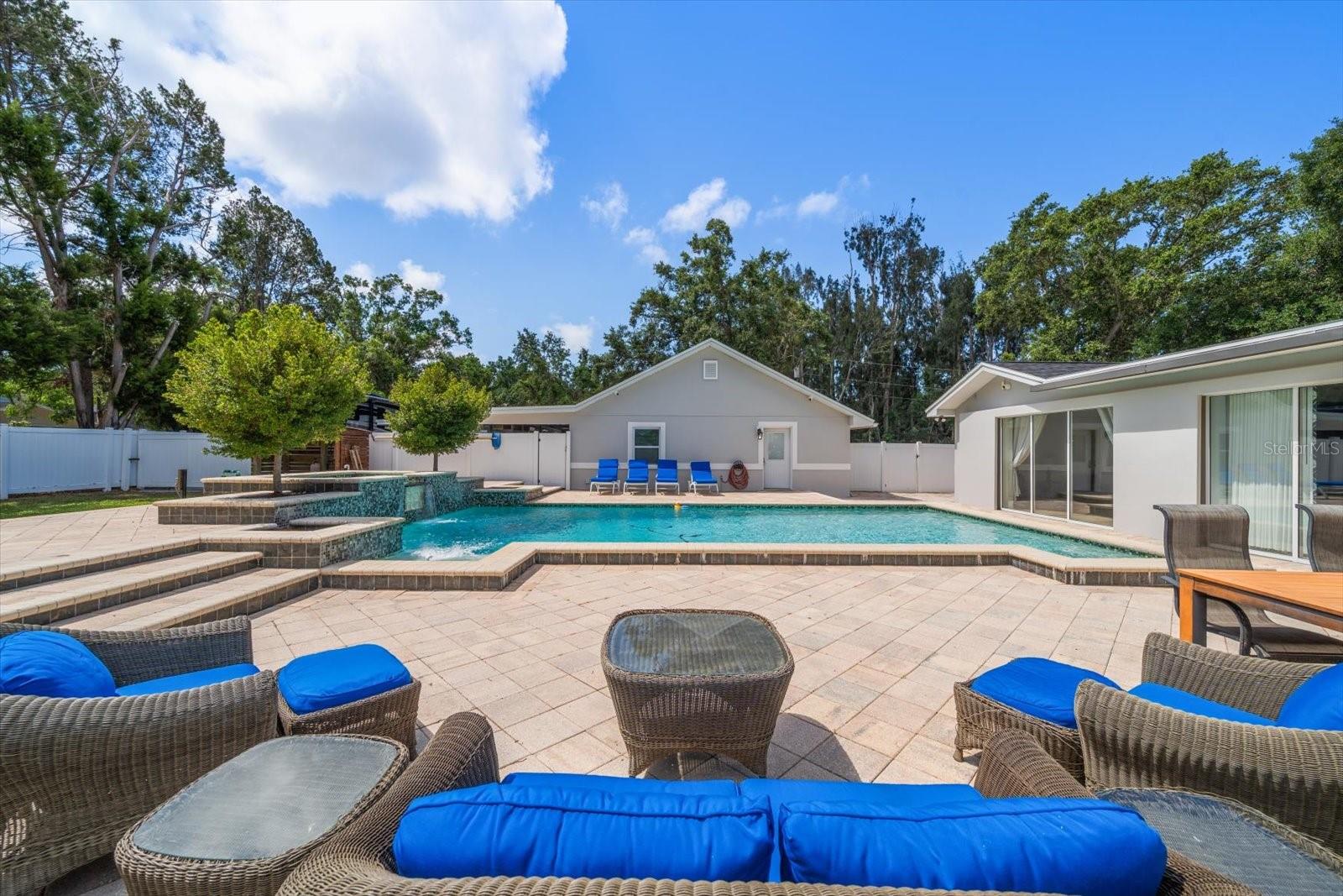 Listing photo id 50 for 10875 131st Street