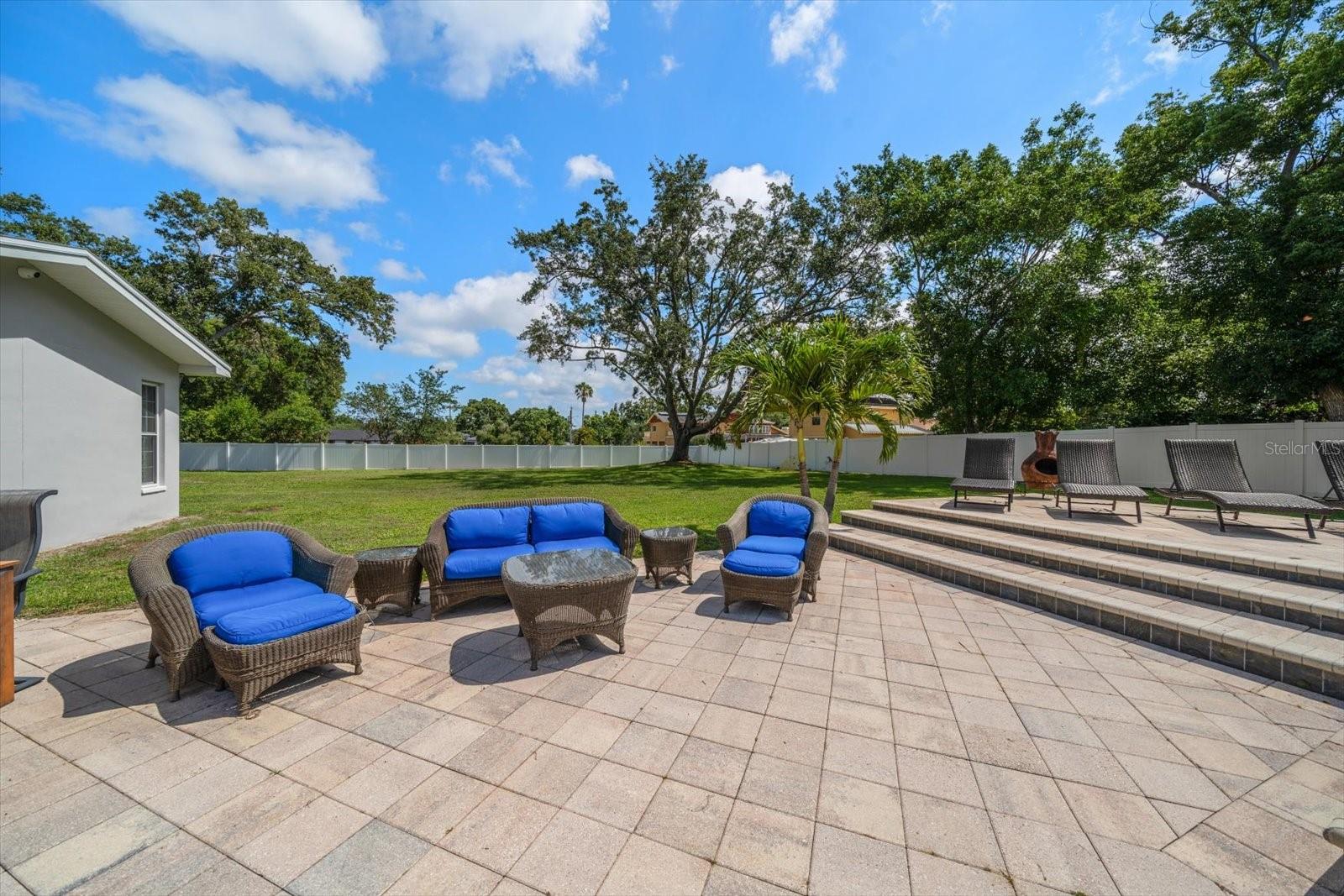 Listing photo id 54 for 10875 131st Street