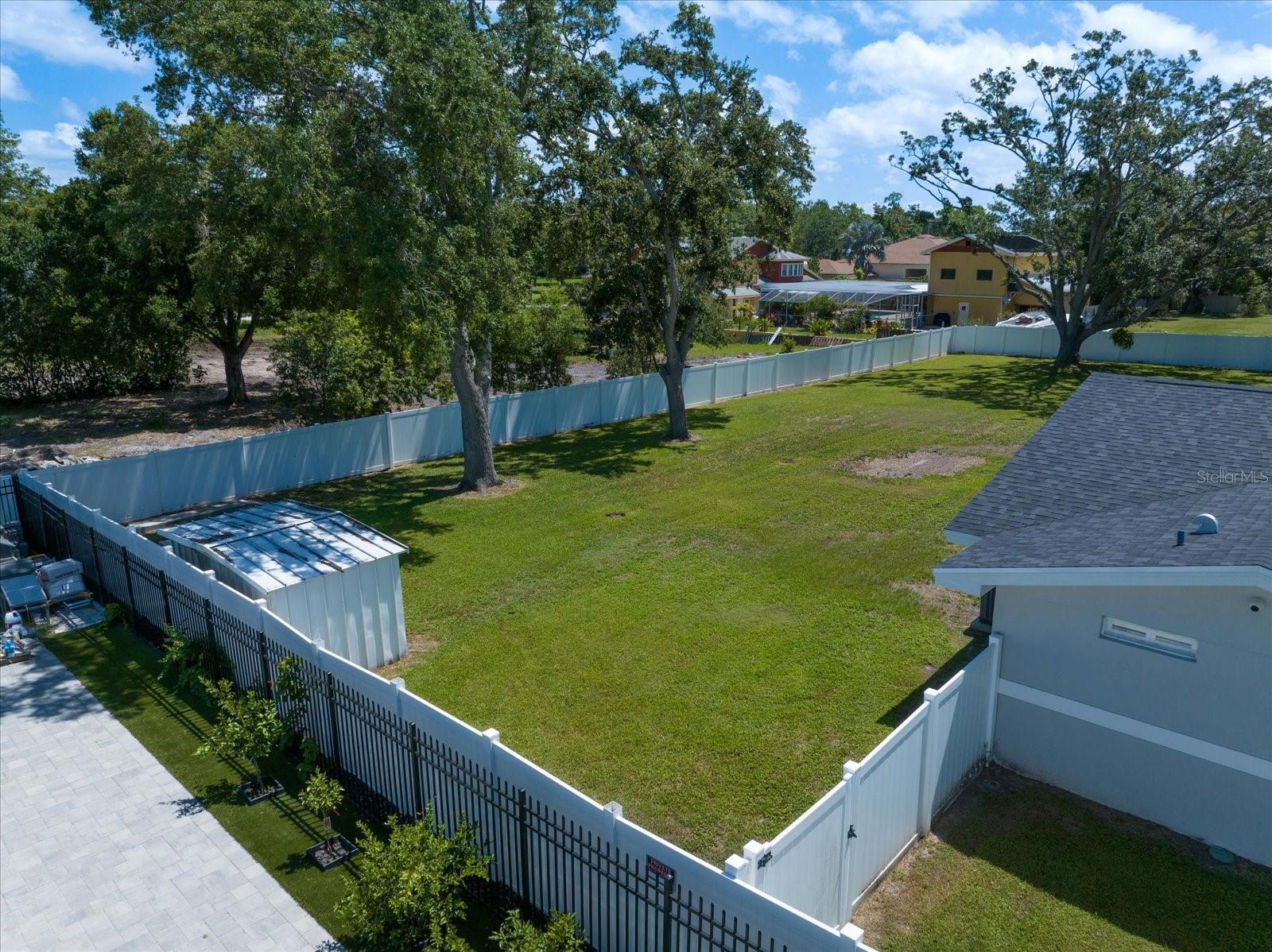 Listing photo id 71 for 10875 131st Street