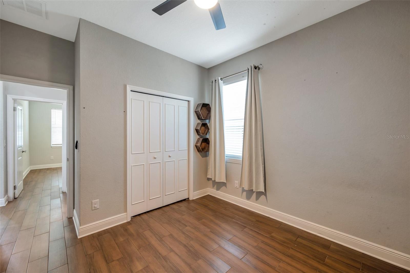 Image 11 of 40 For 8608 Arden Avenue