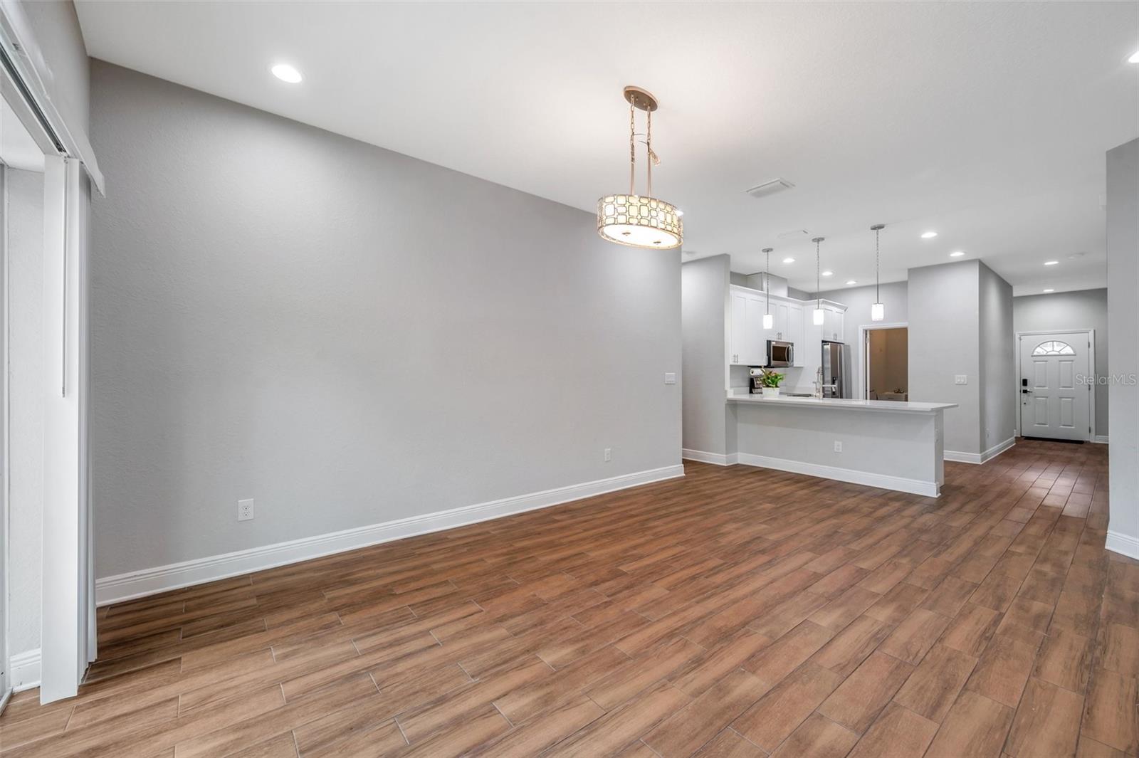 Image 21 of 40 For 8608 Arden Avenue