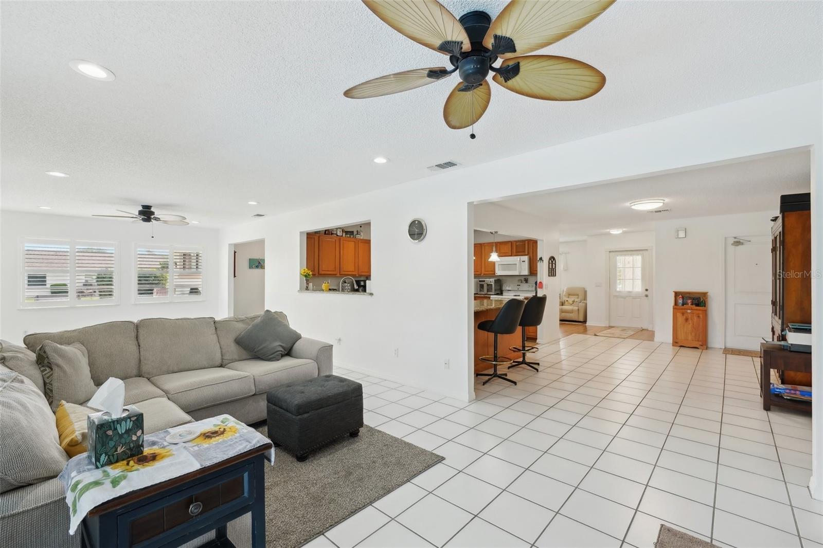 Image 14 of 98 For 202 Grayson Court
