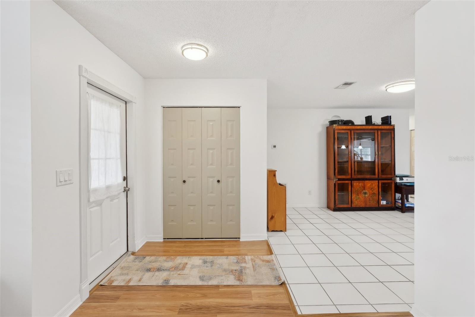 Image 6 of 98 For 202 Grayson Court