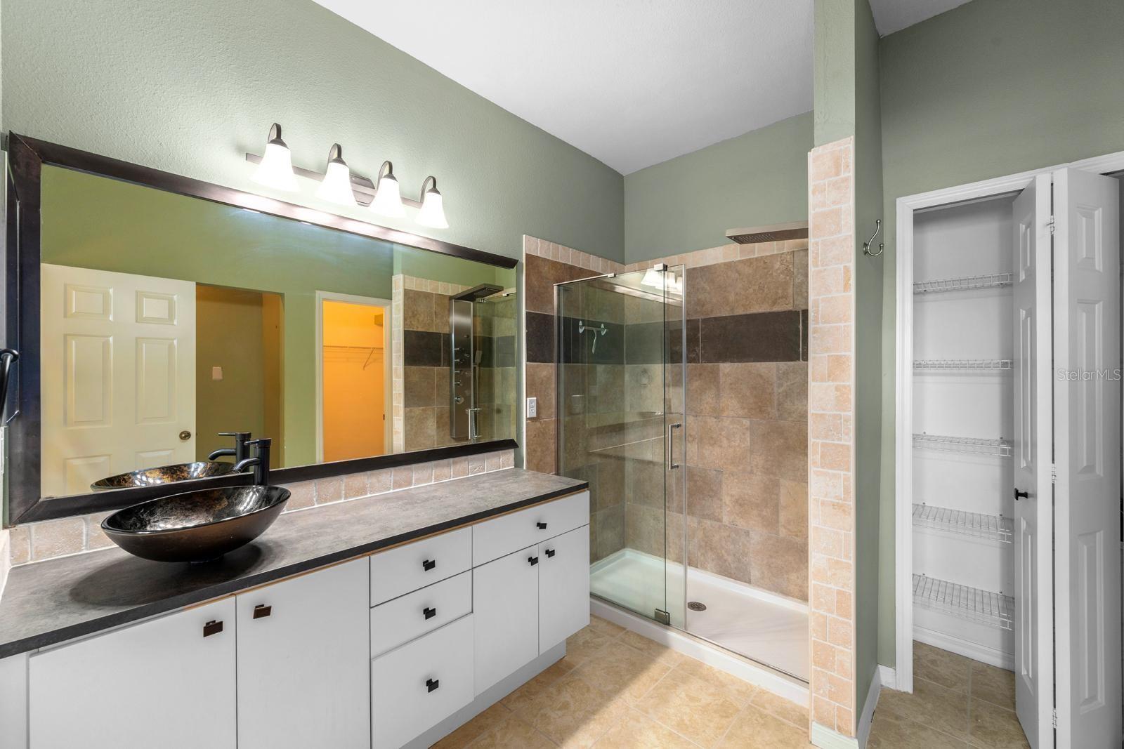 Image 13 of 26 For 11559 Captiva Kay Drive