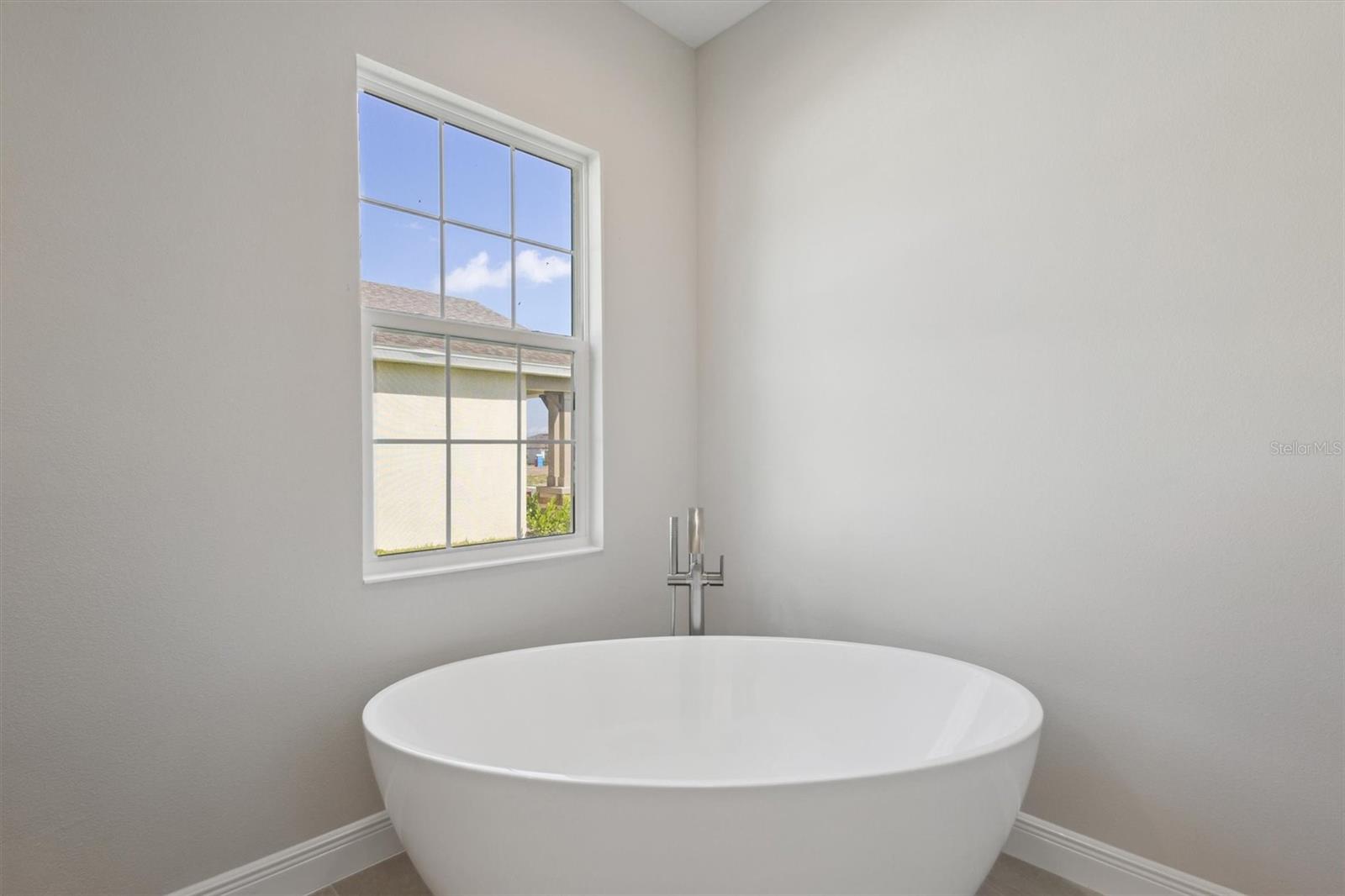 Image 21 of 46 For 5116 Wildwind Drive
