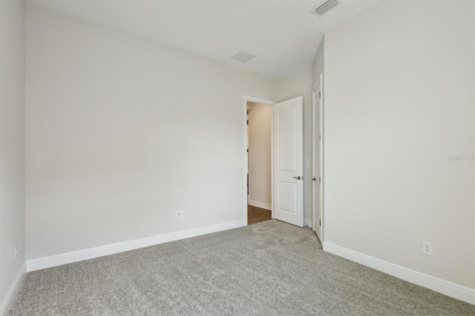 Image 30 of 46 For 5116 Wildwind Drive