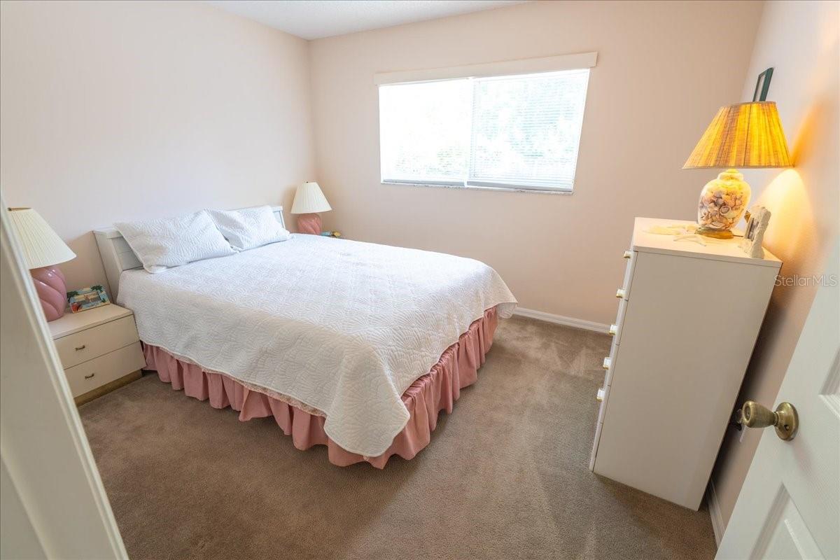 Listing photo id 27 for 2826 Martha Lane