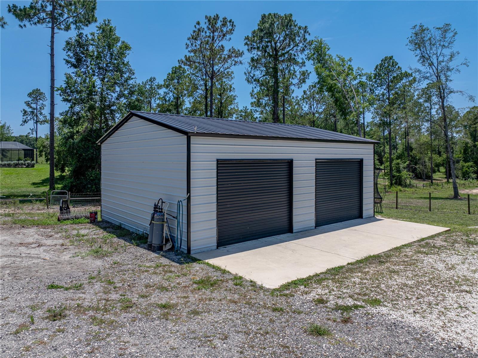 Image 74 of 89 For 18577 Clay Hill Road