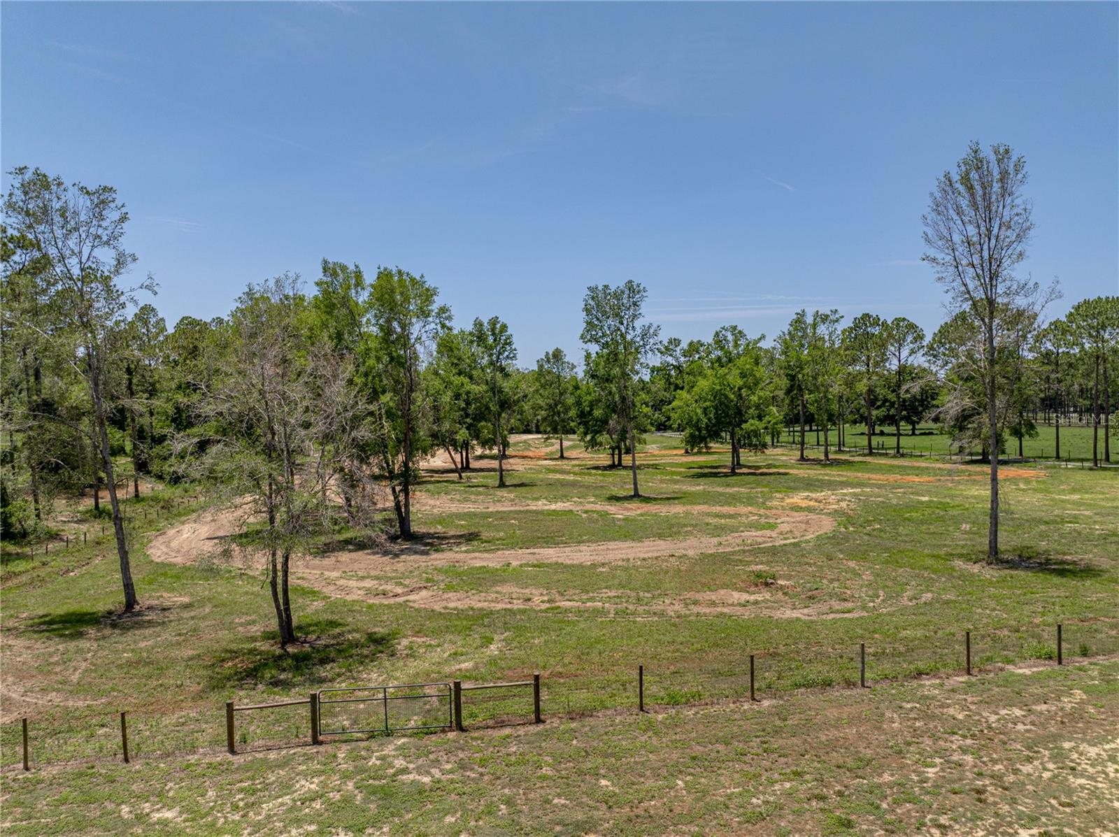 Image 75 of 89 For 18577 Clay Hill Road
