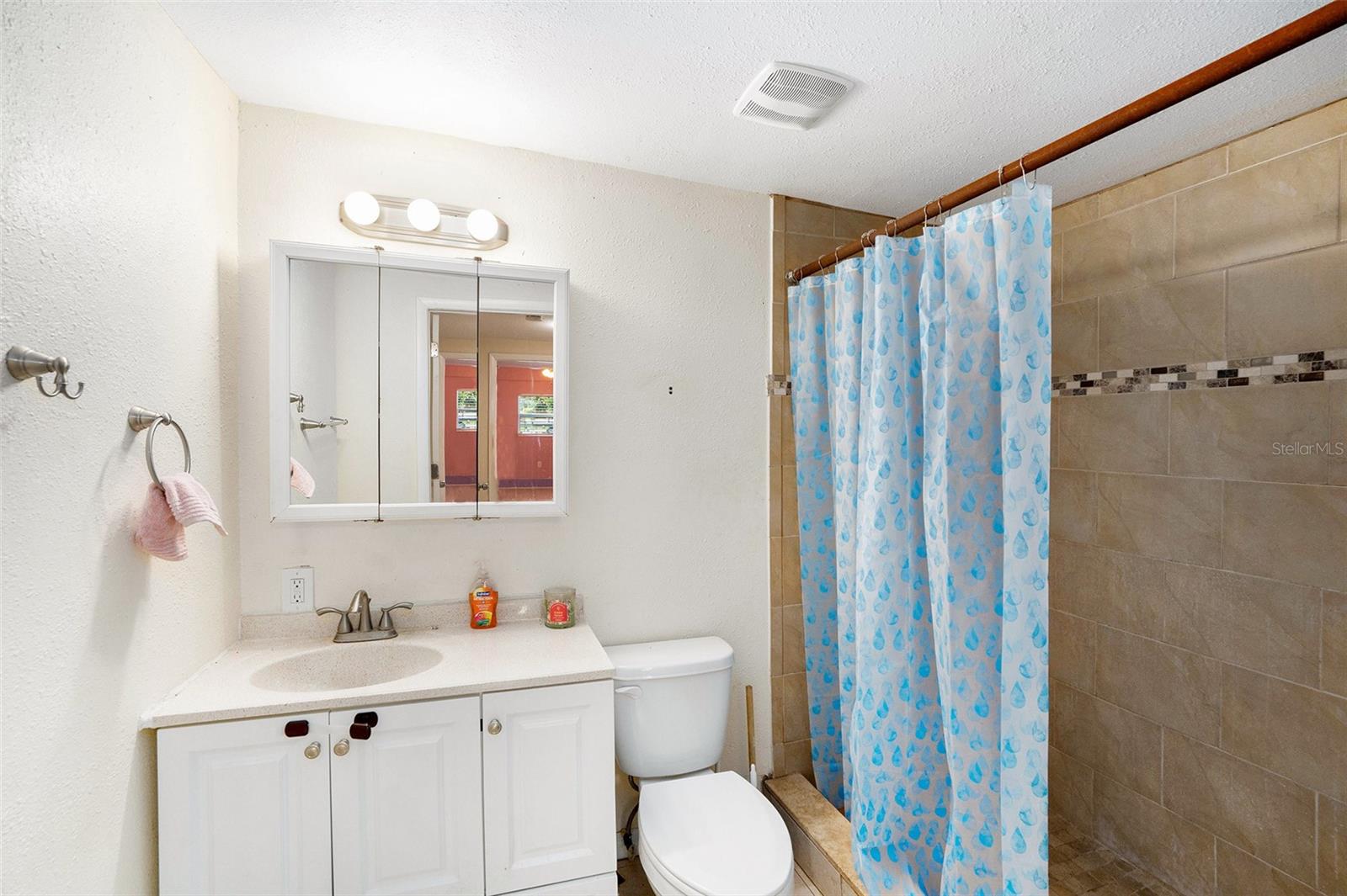 Image 15 of 30 For 6024 90th Avenue N