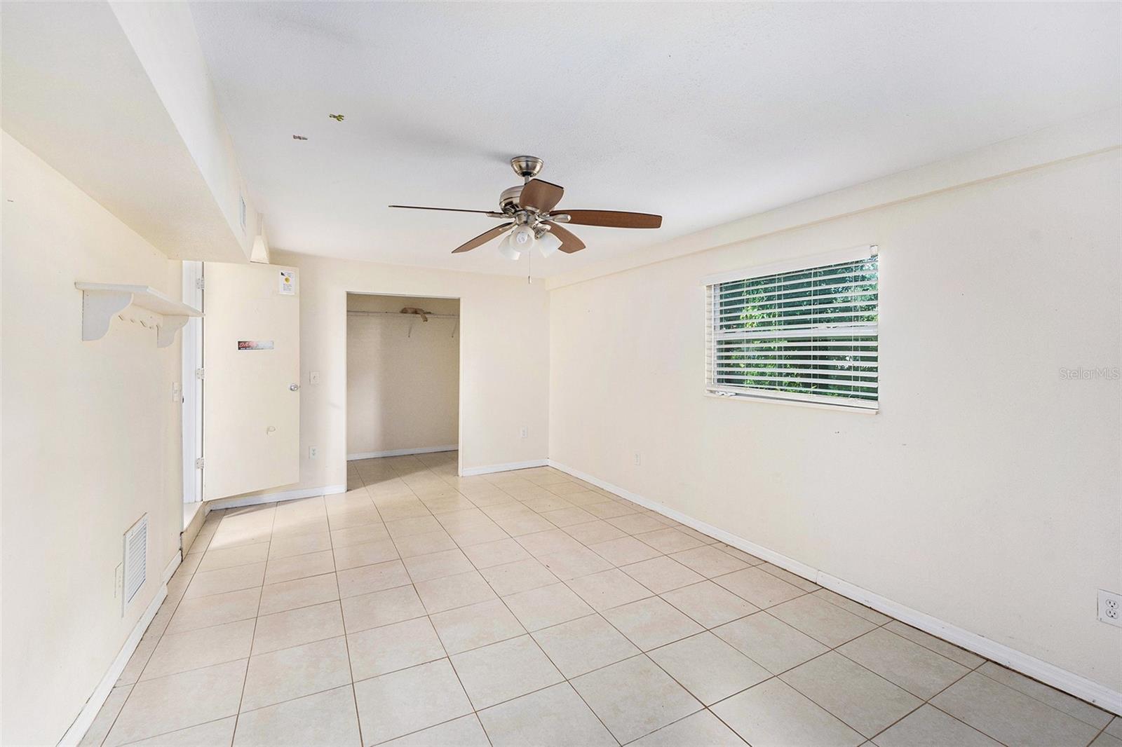 Image 17 of 30 For 6024 90th Avenue N