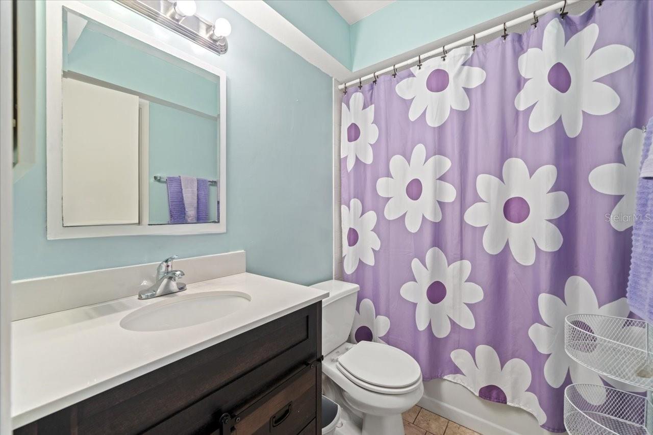 Listing photo id 24 for 2650 Countryside Boulevard A210