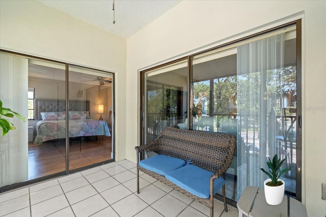 Listing photo id 27 for 2650 Countryside Boulevard A210