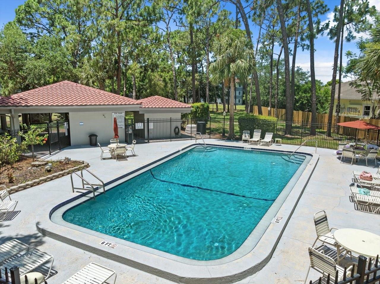Listing photo id 30 for 2650 Countryside Boulevard A210