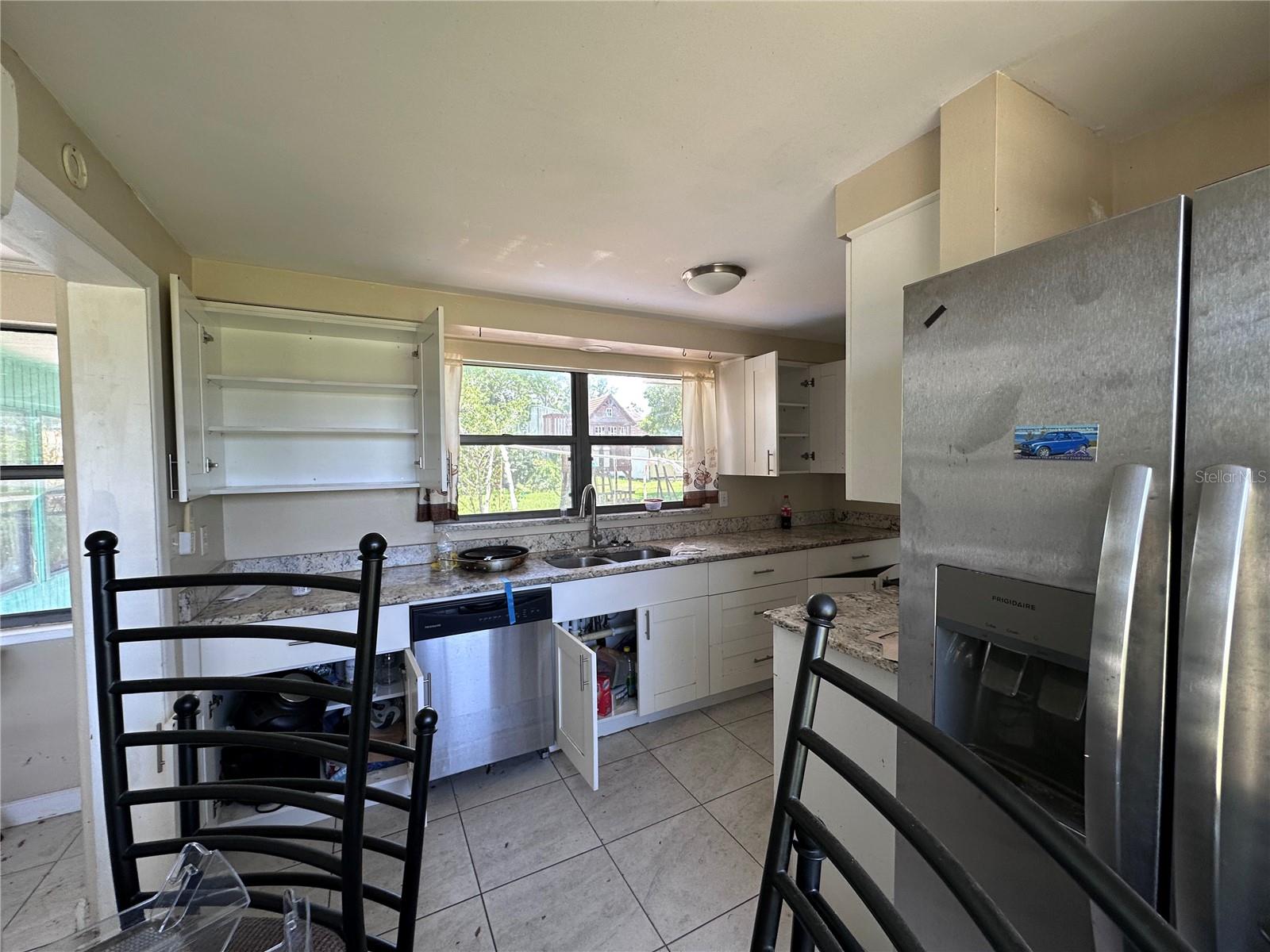 Image 5 of 13 For 314 Dickman Drive Sw