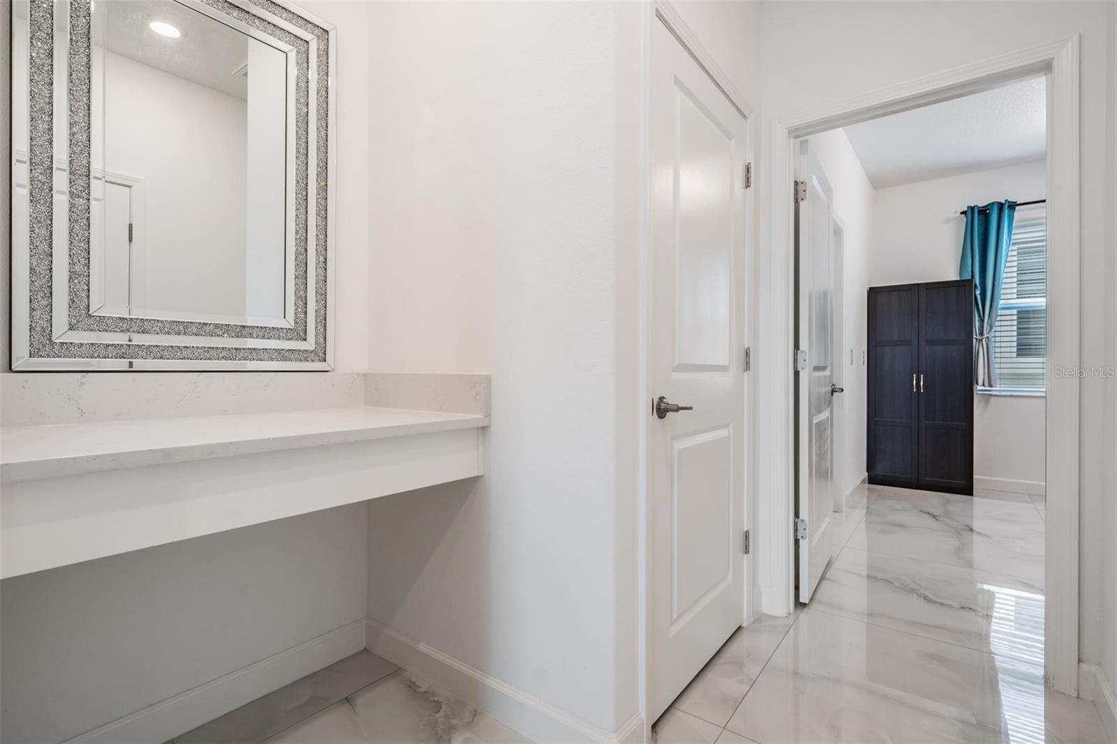 Image 29 of 98 For 10381 Tupper Cay Drive