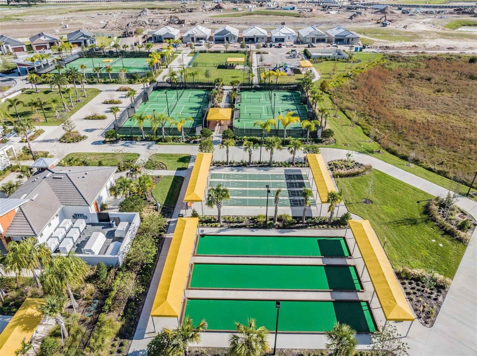 Image 42 of 98 For 10381 Tupper Cay Drive