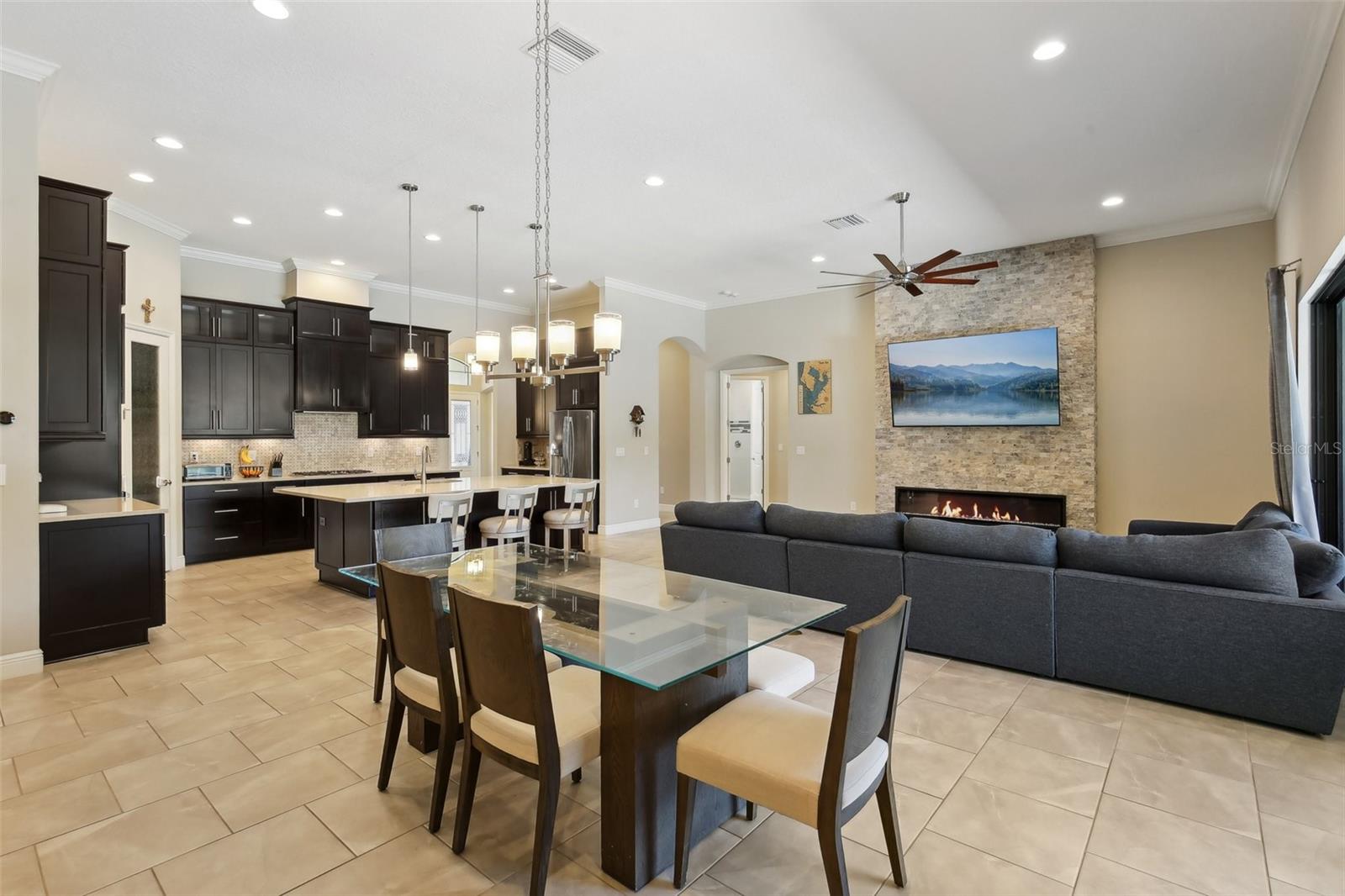Listing photo id 13 for 14715 Fishhawk Preserve Drive
