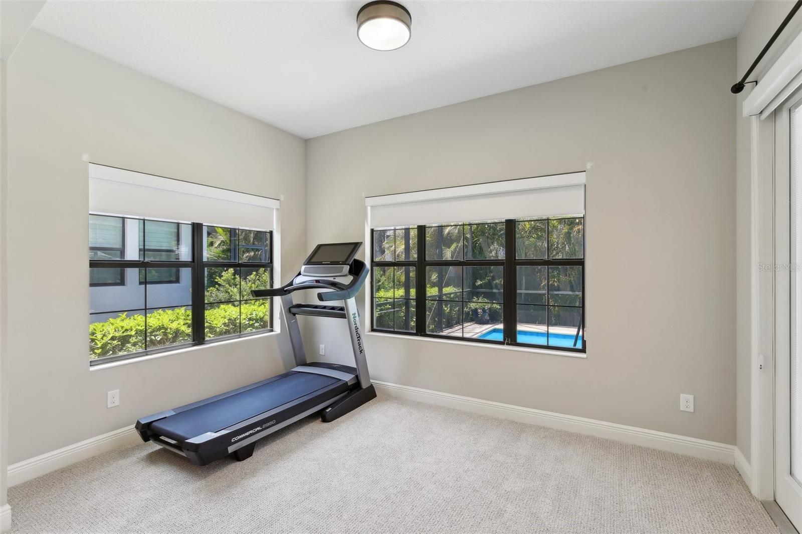 Listing photo id 36 for 14715 Fishhawk Preserve Drive