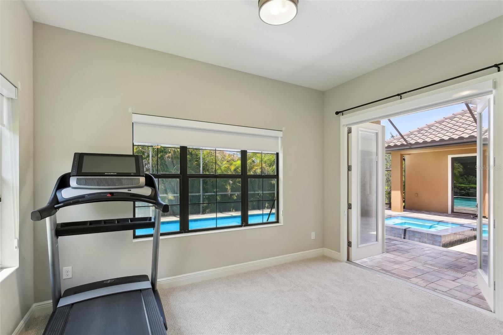 Listing photo id 39 for 14715 Fishhawk Preserve Drive