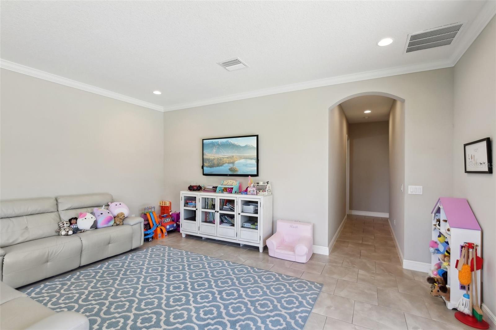 Listing photo id 46 for 14715 Fishhawk Preserve Drive