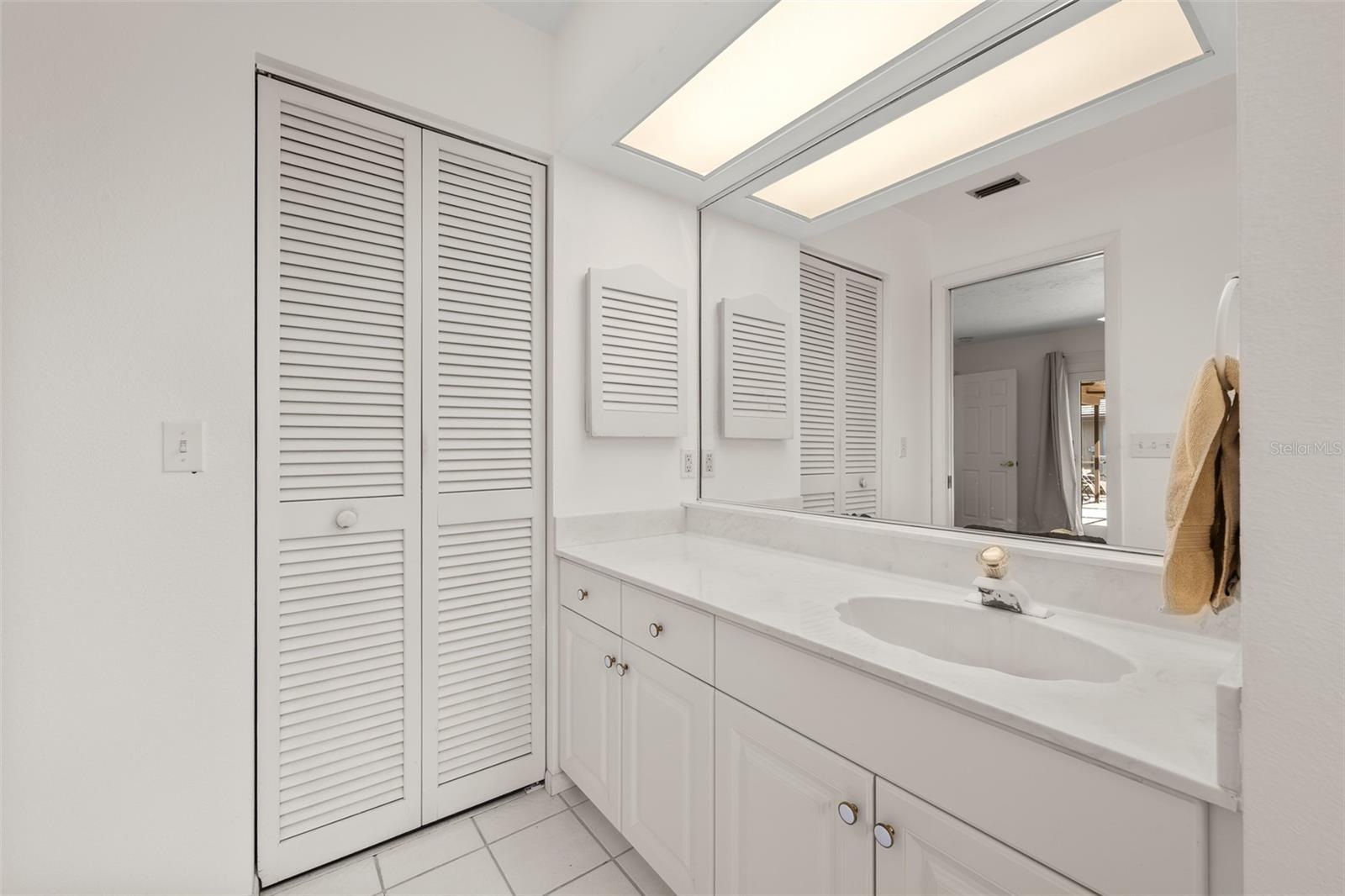 Image 21 of 38 For 6101 Willow Oak Circle