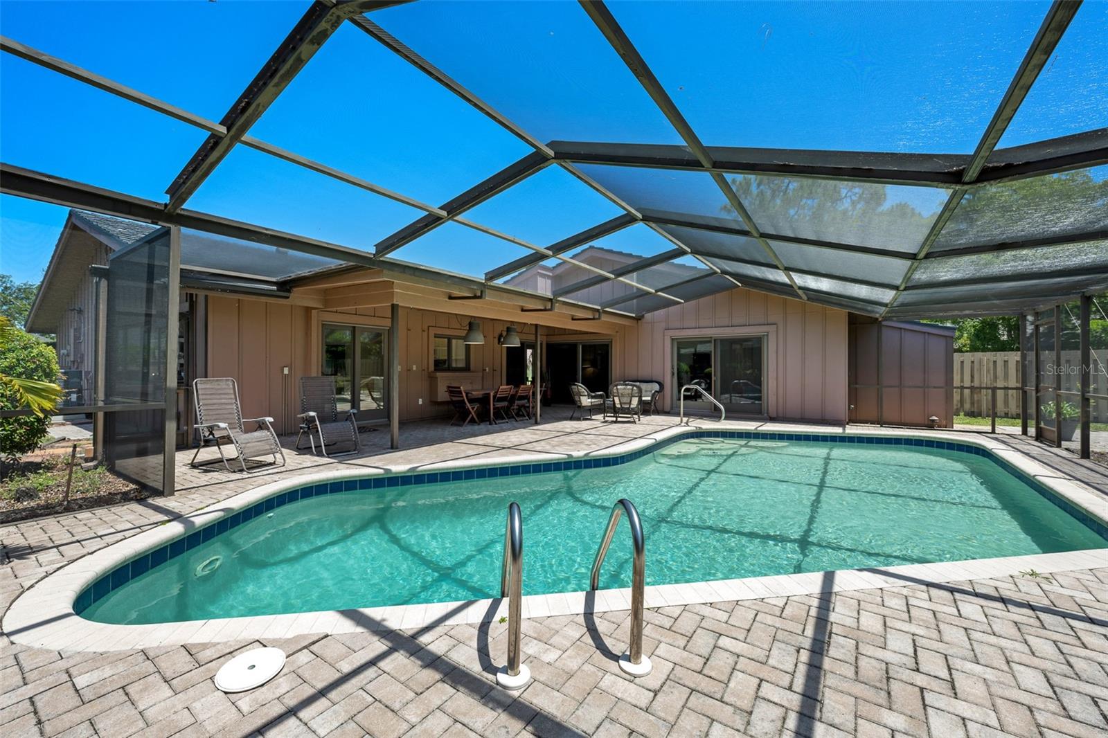 Image 3 of 38 For 6101 Willow Oak Circle