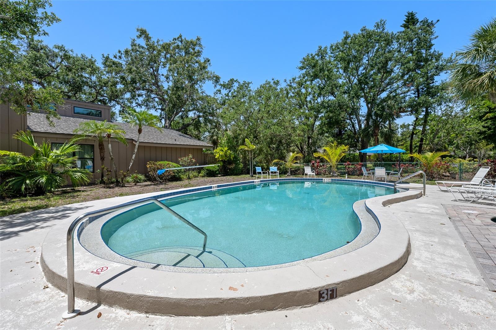 Image 36 of 38 For 6101 Willow Oak Circle