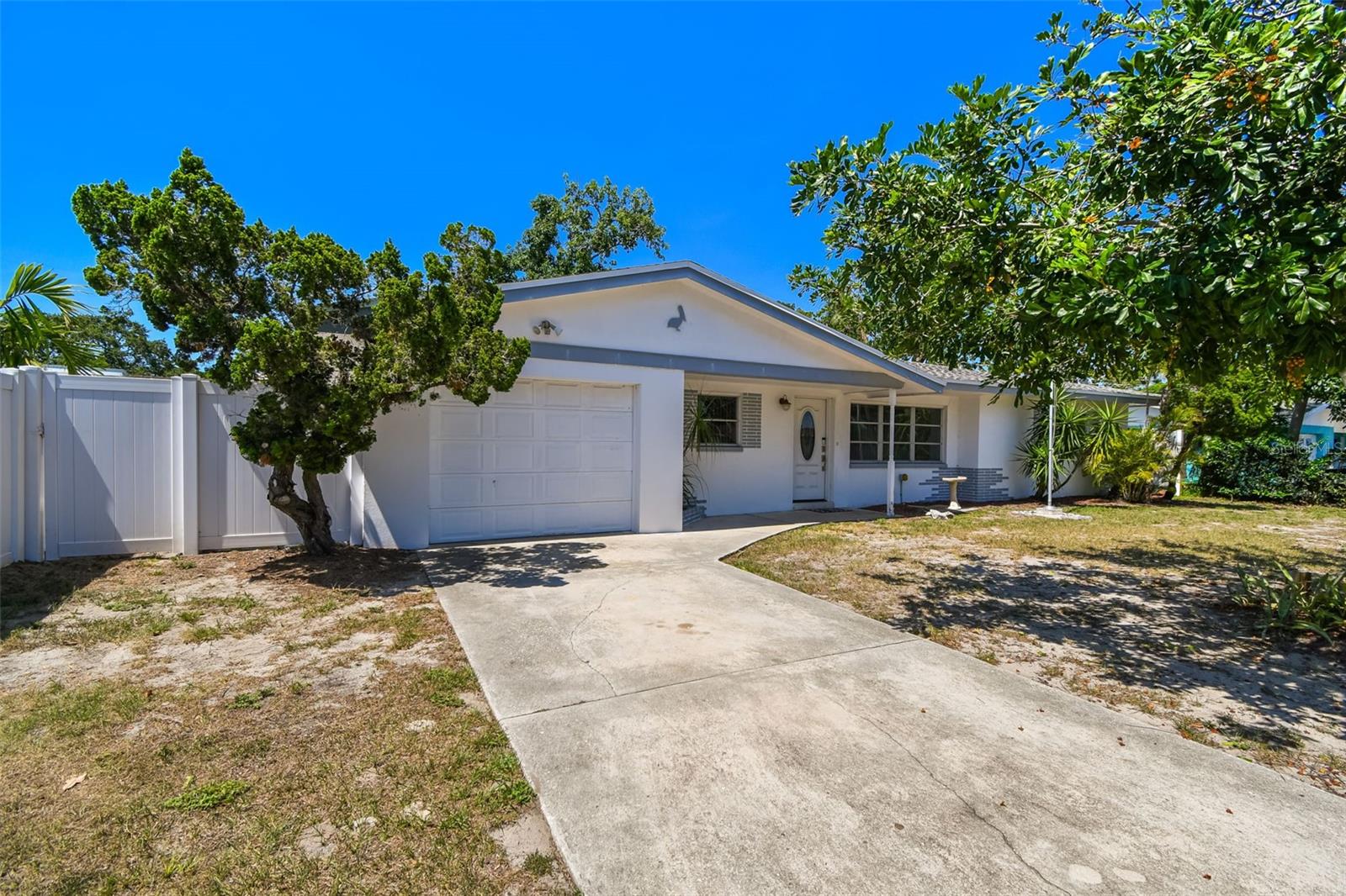 Image 2 of 33 For 11735 86th Avenue