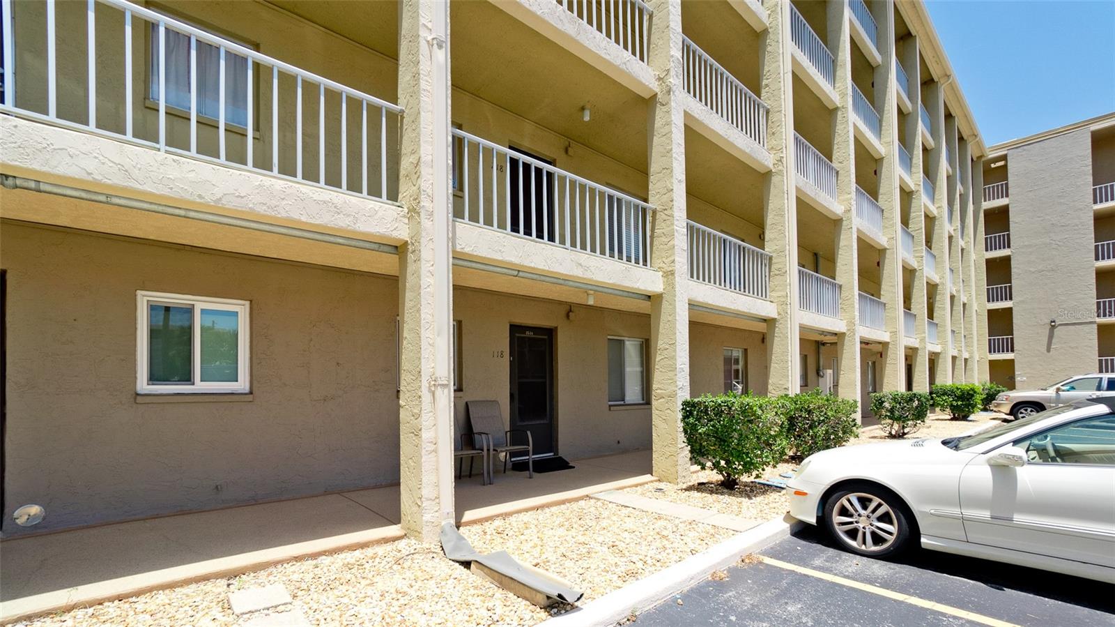 Details for 3534 Lake Bayshore Drive 118, BRADENTON, FL 34205