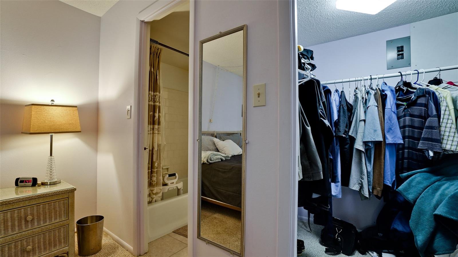 Image 13 of 43 For 3534 Lake Bayshore Drive 118
