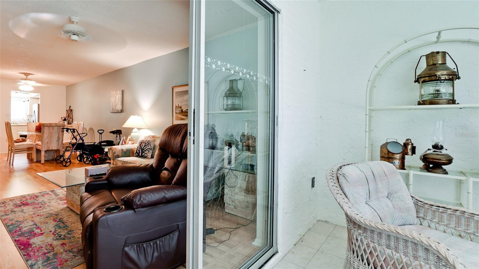 Image 20 of 43 For 3534 Lake Bayshore Drive 118